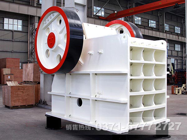 砼路面移動破碎機(jī)破碎原理，工作原理