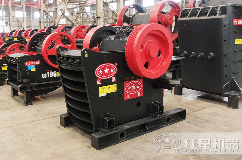 顎式破碎機圖片