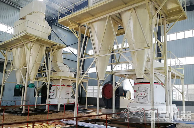 大型磨粉機(jī)工作現(xiàn)場(chǎng)實(shí)拍圖 大型磨粉機(jī)工作現(xiàn)場(chǎng)實(shí)拍圖