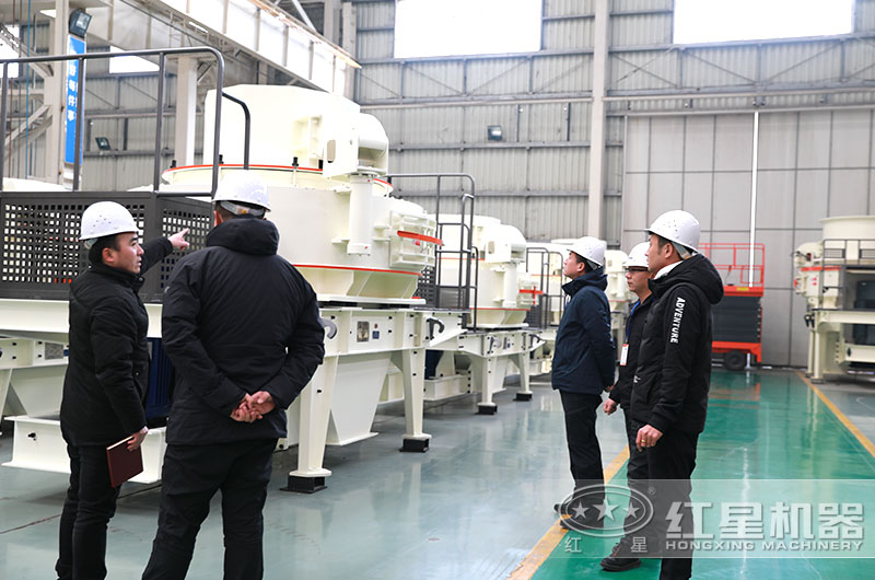 客戶直接到廠考察機器 客戶直接到廠考察機器