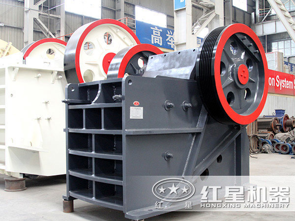 國內(nèi)鄂式碎石機(jī)哪個牌子好？大概標(biāo)價是多少錢？