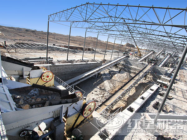 一套經濟型時產300噸顎式碎石生產線設備配置方案，拿走不謝