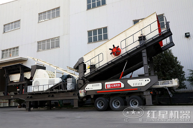 流動破碎石子機生產線全套多少錢？(附現(xiàn)場作業(yè)圖片及視頻)