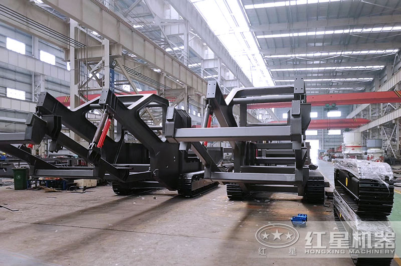 履帶式移動粉石子機生產車間