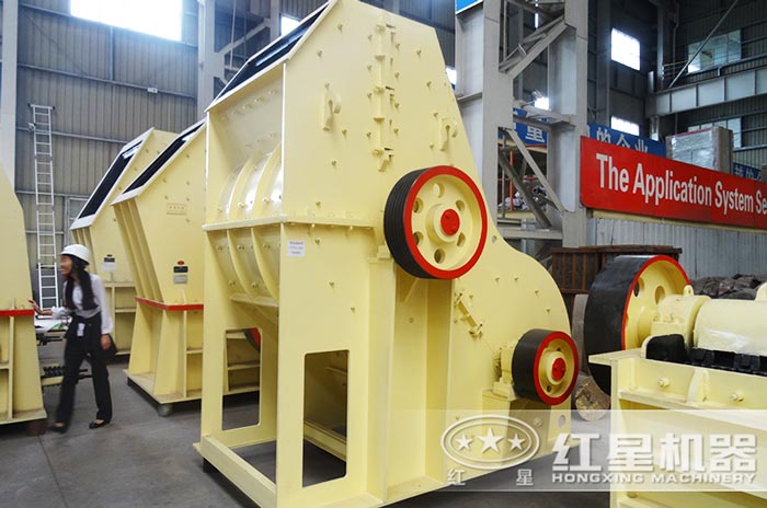 煤矸石磚廠用什么粉碎機(jī)好？推薦雙級(jí)粉碎機(jī)，無(wú)篩底，效率更高