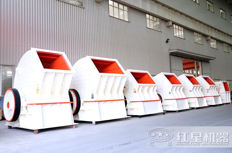 一次成型錘式破碎機生產車間