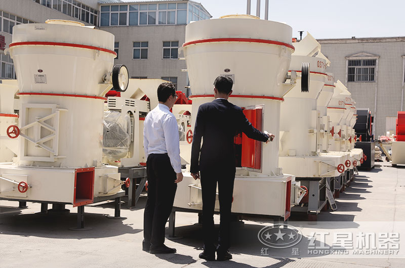 客戶來(lái)廠看設(shè)備