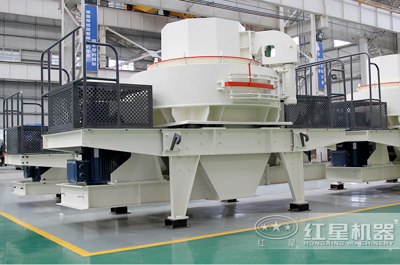 河卵石制砂機側面圖